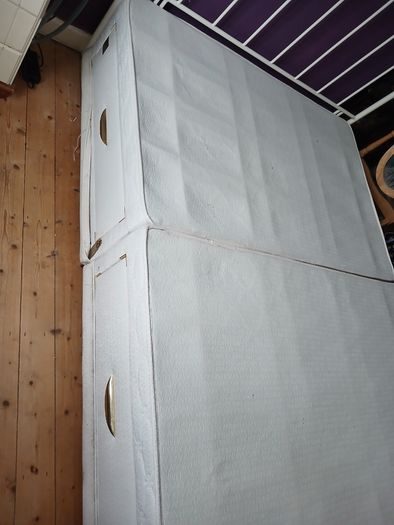 Free kingsize bed
