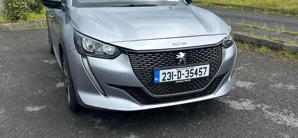 Peugeot e-208 Allure Pack 50kWh 136HP | 2023