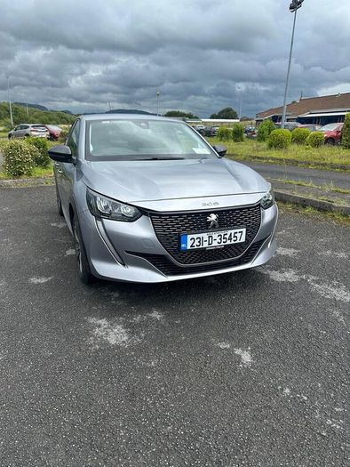 Peugeot e-208 Allure Pack 50kWh 136HP | 2023