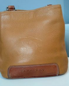 Vintage Burberry shoulder bag, tan leather