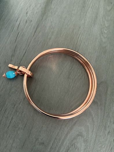 Newbridge Tia Amo Triple Bangle Birthstone December