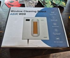Window cleaning robot