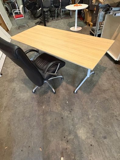 office desk !!!
