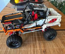 LEGO Technic 9398: 4x4 Crawler