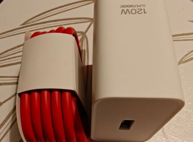 oneplus  120W charger
