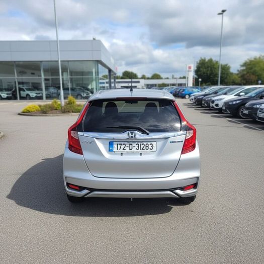 Honda Fit 2017, Petrol Automatic, Hybrid.