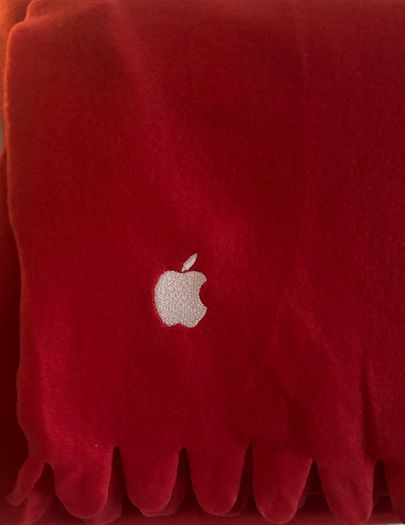 Apple Fleece Throw NEW