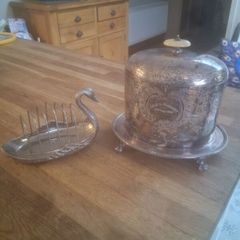 Vintage  toast rack and container