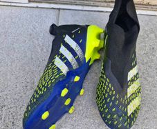 Addidas Predators football boots
