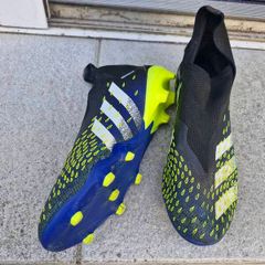 Addidas Predators football boots