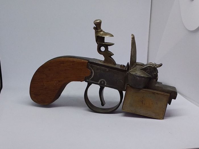 Dunhill Tinder Pistol Flintlock Vintage Desktop/Table Top Lighter