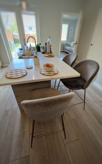 3 Pebble & Leaf Luxe Diamond Velvet Bar Stools