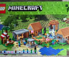 Lego Minecraft The Village 21128