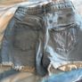 H&M shorts Image 2