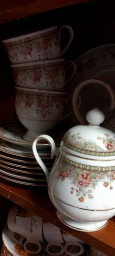 21 piece  noritake tea set