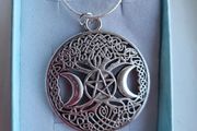 Pentegram Necklace Freepost