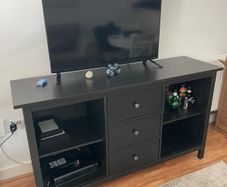 TV Bench