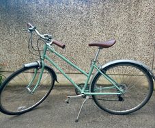 Vintage Style City Bike - Excellent Condition