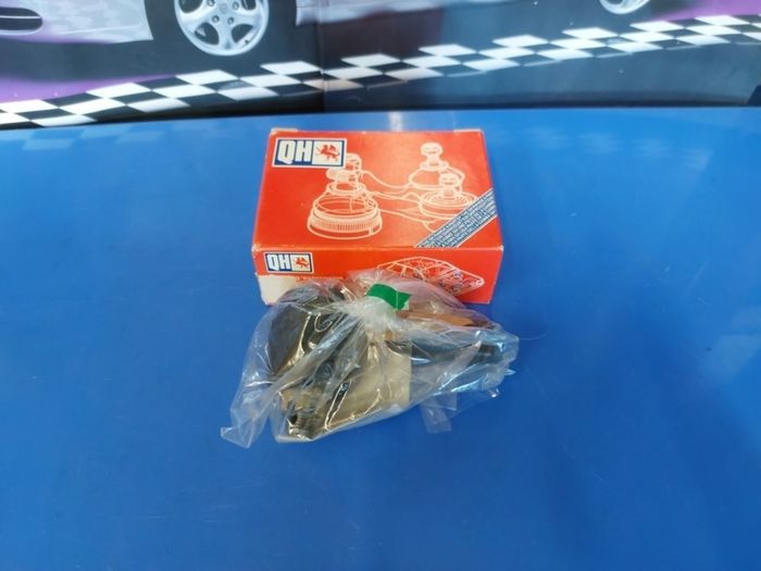 QH Bluebird tie rod end