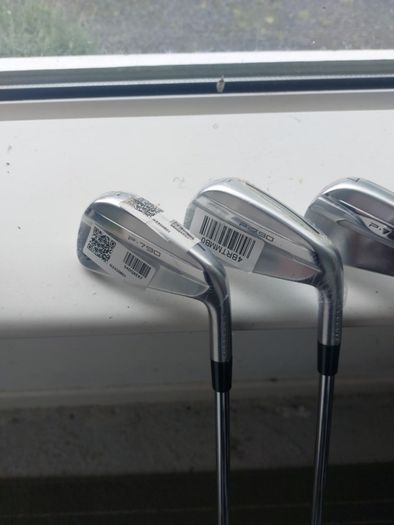 Golf clubs