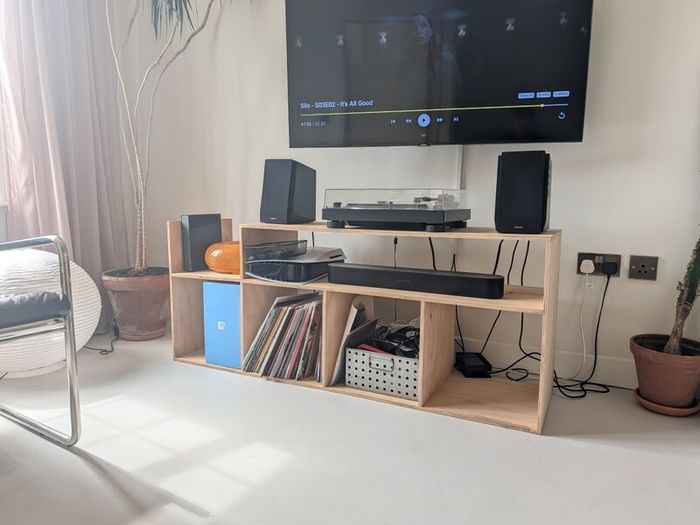 Record player stand / Media unit / TV stand