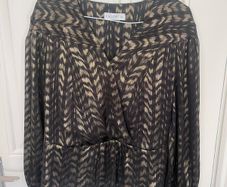 Gallery Women's Top Size 12