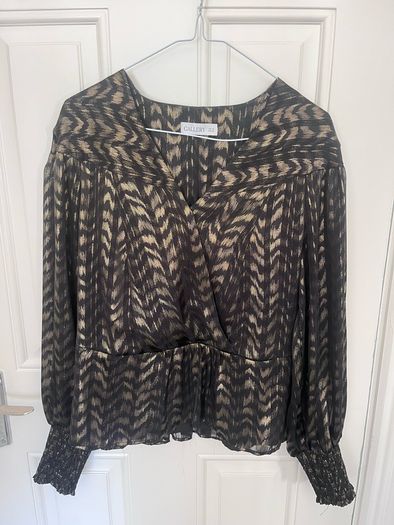 Gallery Women's Top Size 12