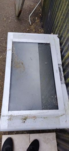2 tvs