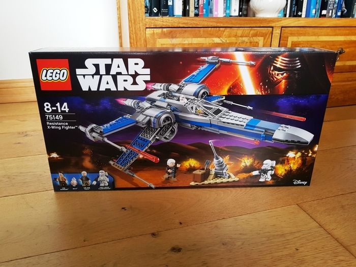 LEGO Star Wars 75149 Resistance X-Wing - New & Sealed
