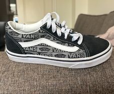 Vans shoes