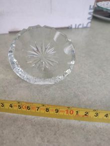 Clear Round Crystal Papper Wight.