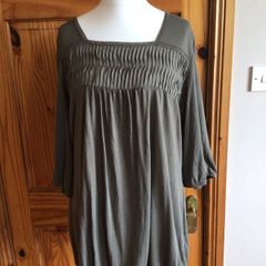 Ladies Kaya Concept Kahki Green 3/4 Sleeve Top Eu 52 Uk 26 includes  postage