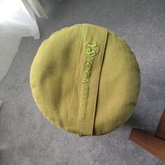 Yoga bolster