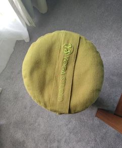 Yoga bolster