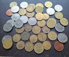 A Lot of 208 grams coins from Lebanon (1955-2012)
