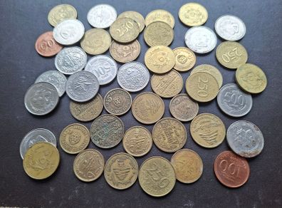 A Lot of 208 grams coins from Lebanon (1955-2012)
