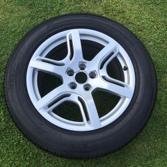 Genuine Audi Q5 18" Alloy Wheel with 235x60 R18 tyre