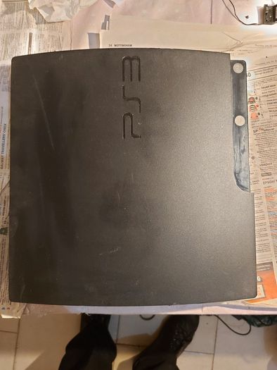 SONY Playstation 3, Model CECH-2003B, Comes with Power Cable only, Powers on and off, excellent cosmetic condition