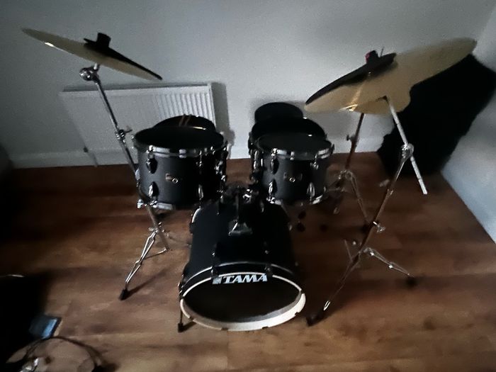 Tama Imperialstar five piece Drum Kit with Crash/Ride/Hi-Hat Symbals. Vic Firth Mute Pads included