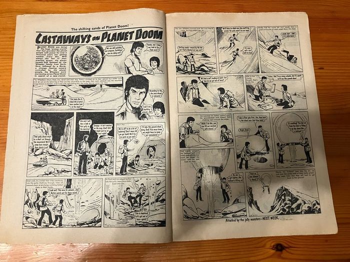 Comic: 'Cracker' no. 10 (22nd March 1975)