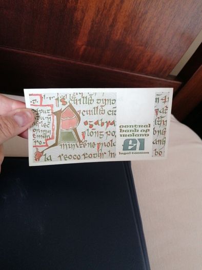 1982 Ireland One Pound Banknote