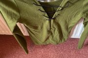 Green top size small
