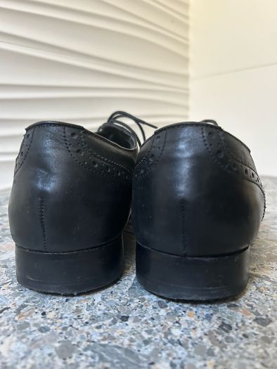 Ted Baker black leather brogues, size UK 10/ EUR 44