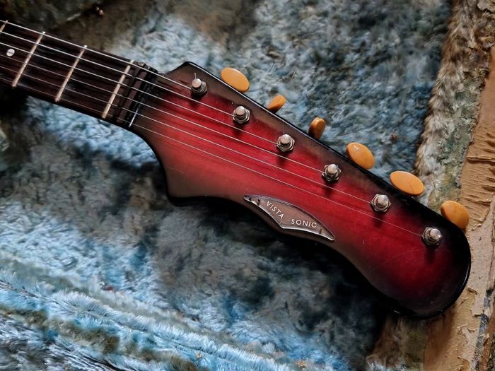 Vintage 1963 Burns London Vista Sonic (Delivery available)