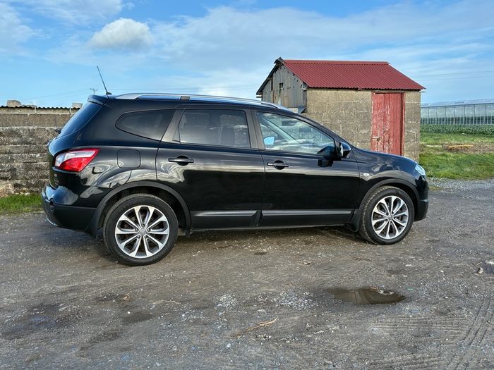 2013 Nissan Qashqai+2