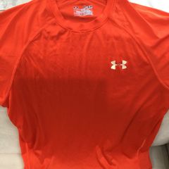 Under armour mens orange top medium m