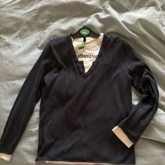 New with tags Benetton long sleeve tshirt and fine knit jumper