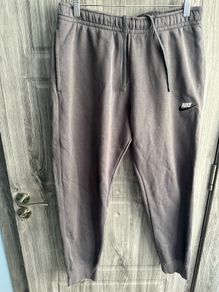 Mens Nike Tracksuit Bottoms - L
