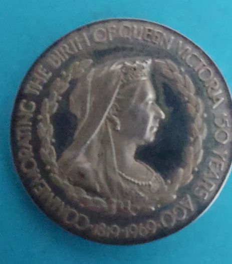 England  1969 Victoria 150th anniversary of birth Fine condition