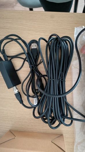 Indoor/ Outdoor HDTV Antenna
